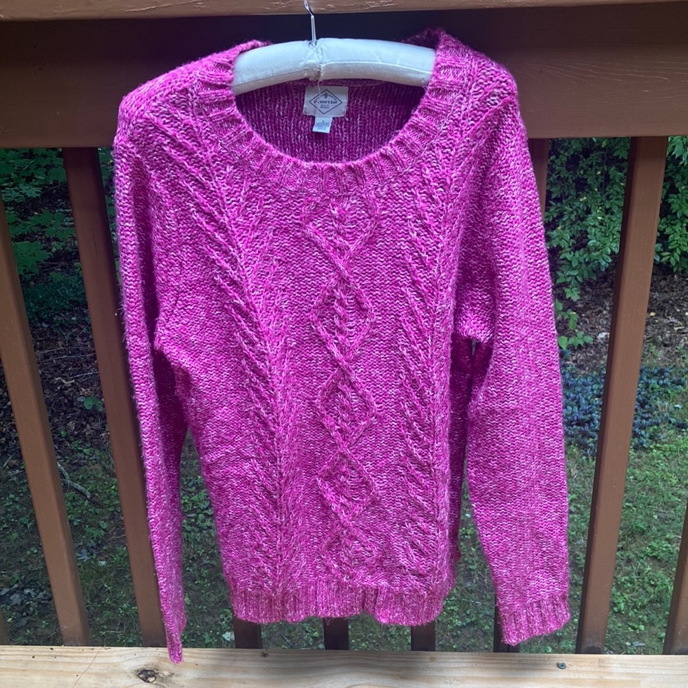 St. John’s Bay pink and white sweater